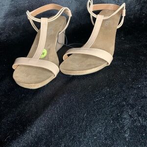 Elegant Tan Women's Sandals